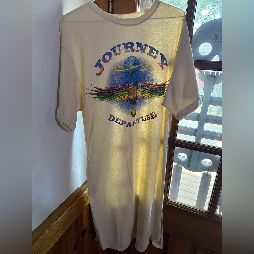 Journey Cream Graphic T-Shirt Dress